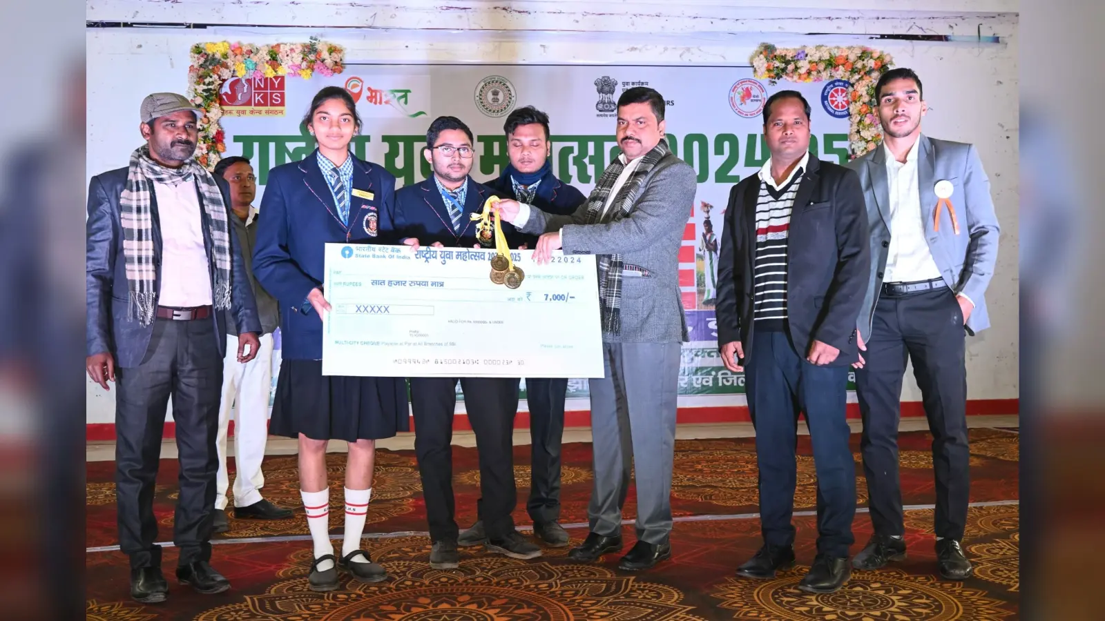 राष्ट्रीय युवा महोत्सव के जिलास्तरीय प्रतियोगिता में विद्यार्थियों ने दिखायी प्रतिभा