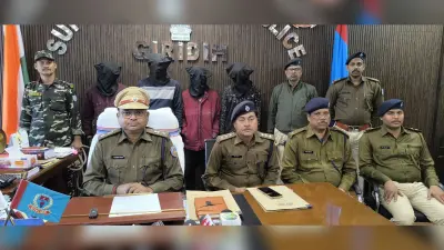 Giridih News: साइबर अपराध करते चार साइबर अपराधियों को रंगे हाथ किया गिरफ्तार