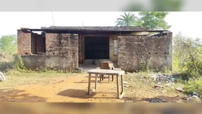 East Singhbhum : महुलिया लैंपस में लटका रहा ताला, धान बेचने पहुंचे कई किसान बैरंग लौटे