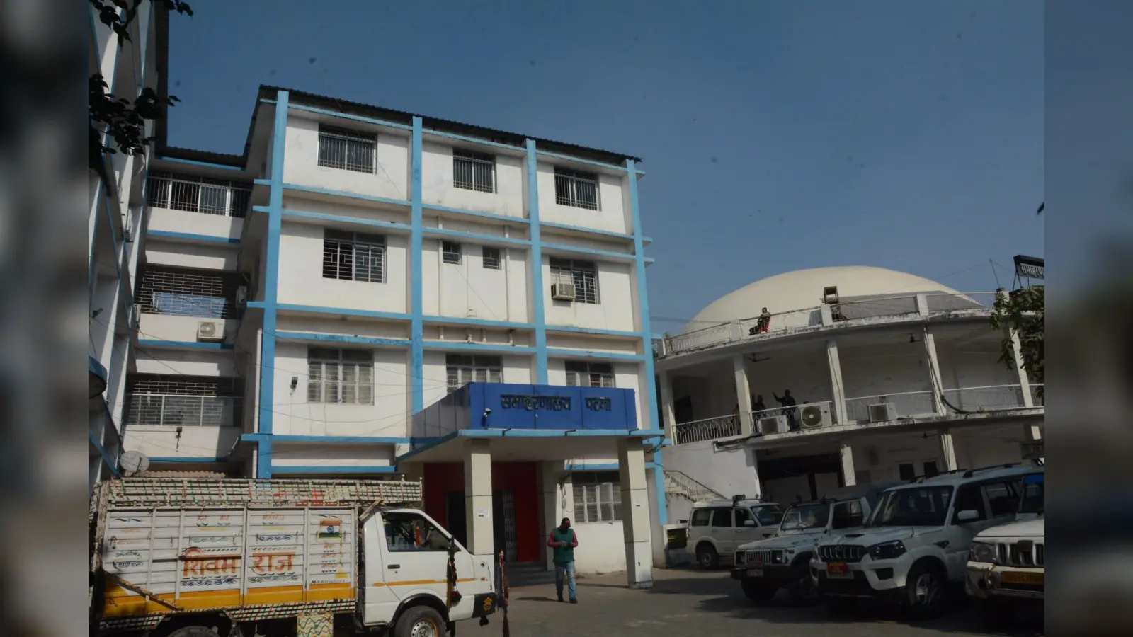हिंदी भवन में दूसरे सरकारी विभागों के कार्यालय होंगे शिफ्ट