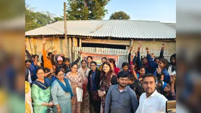 गरीब व जरूरतमंद 55 बच्चों के बीच गर्म कपड़ों का किया गया वितरण