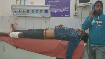 दो बाइकों की टक्कर में चार युवक घायल, दो सदर अस्पताल में भर्ती