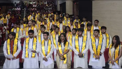 IIT ISM : आइआइटी के 44वें दीक्षांत समारोह पहले दिन 183 टॉपर विद्यार्थियों के बीच मेडल व डिग्री वितरित