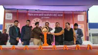 हर घर में हो खादी का कम से कम एक उत्पादः डीएम