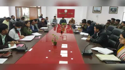 पदाधिकारी अवैध उत्खनन और परिवहन पर लगायें रोक : उपायुक्त