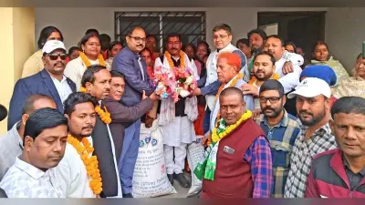 जनता के हित में काम करें प्रशासनिक अधिकारी