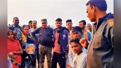 Gaya News : अवैध खनन को लेकर ग्रामीणों का फूटा गुस्सा, बंद कराया बालू उठाव