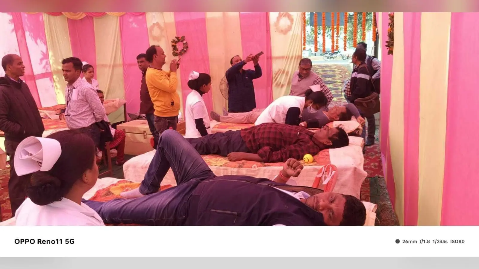 Chaibasa News : रक्तदान कर लोगों की जिंदगी बचा रहे युवा : जेजे षाड़ंगी