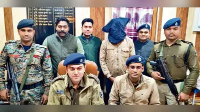 Gopalganj News : लूट की मोटरसाइकिल और हथियार के साथ तीन अपराधी गिरफ्तार, करते थे राहगीरों से लूटपाट
