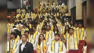Dhanbad News : बोले निदेशक प्रो सुकुमार मिश्रा-विकसित भारत के लक्ष्य को हासिल करने में आइआइटी आइएसएम अपनी भूमिका निभाने के लिए तैयार