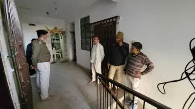 Patna News : वकील के परिजनों को झांसा देकर फ्लैट से उड़ाये 15 लाख के गहने