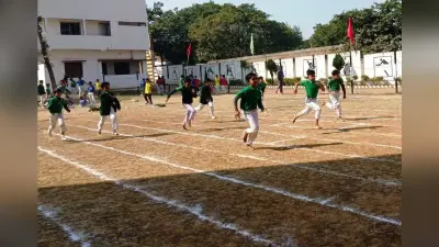 डीपीएस के बच्चों ने 50 व 100 मीटर दौड़ में लिया भाग