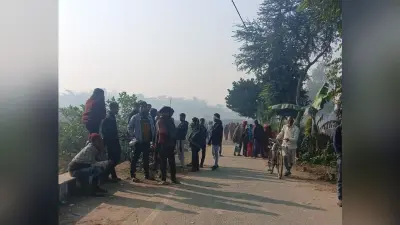 पत्थर से सिर कुचलकर युवक की हत्या