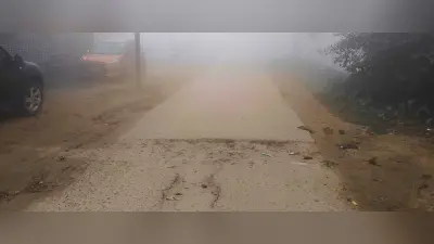नगर परिषद ही नही, विधायक और सांसद को भी नहीं है शहर के सड़क की फिक्र