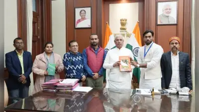 एएन कॉलेज व गंगा देवी महिला कॉलेज में एमलिस की पढ़ाई की मांग