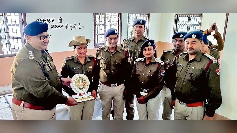 आरपीएसएफ कर्मी पूनम कंवर को किया गया सम्मानित