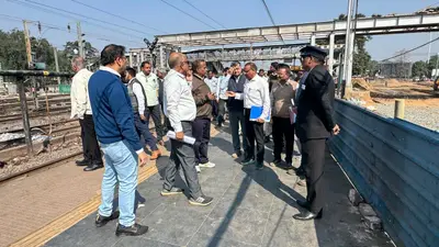 Chaibasa News : झारसुगुड़ा से टाटानगर तक स्पीड ट्रायल, रिमॉडलिंग कार्यों की समीक्षा