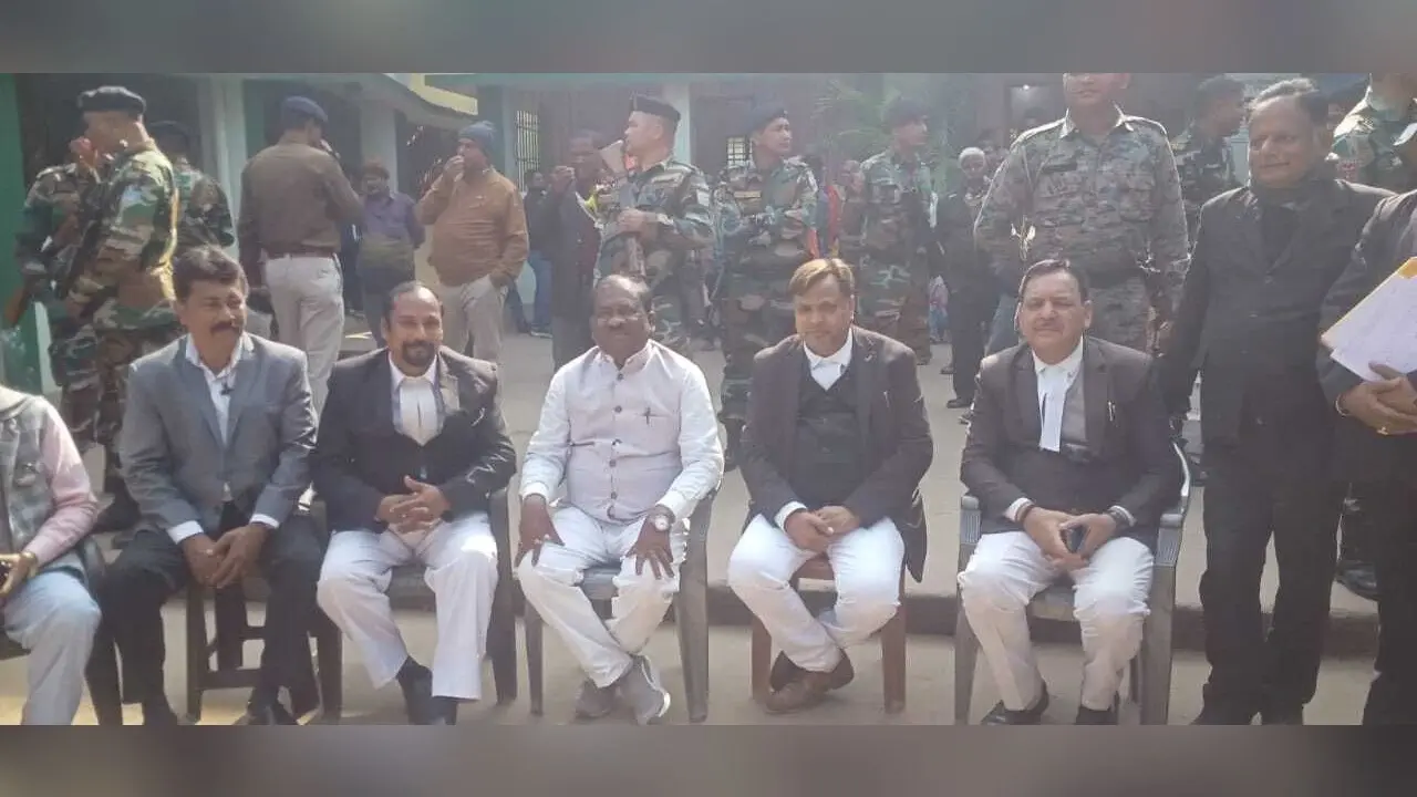 chaibasa News : आचार संहिता उल्लंघन मामले में मंत्री रामदास सोरेन का बयान दर्ज