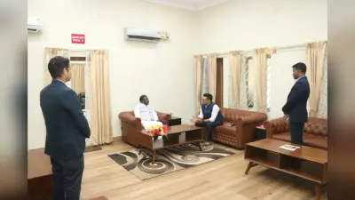 chaibasa News : चाईबासा जिले के सरकारी स्कूली में बच्चों को जल्द पोशाक, स्वेटर, जूता-मोजा उपलब्ध करायें : रामदास सोरेन
