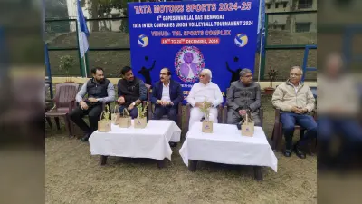 टेल्को वालीबॉल स्टेडियम में तीन दिवसीय इंटर यूनियन वालीबॉल टूर्नामेंट का शुभारंभ