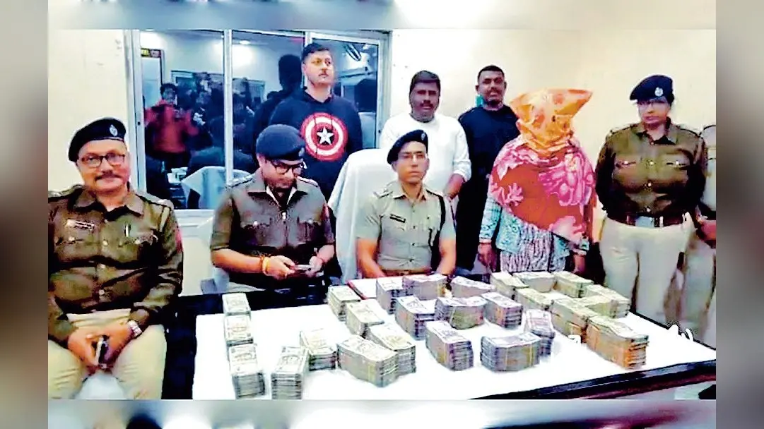 47 किलो गांजा समेत 41 लाख रुपये जब्त