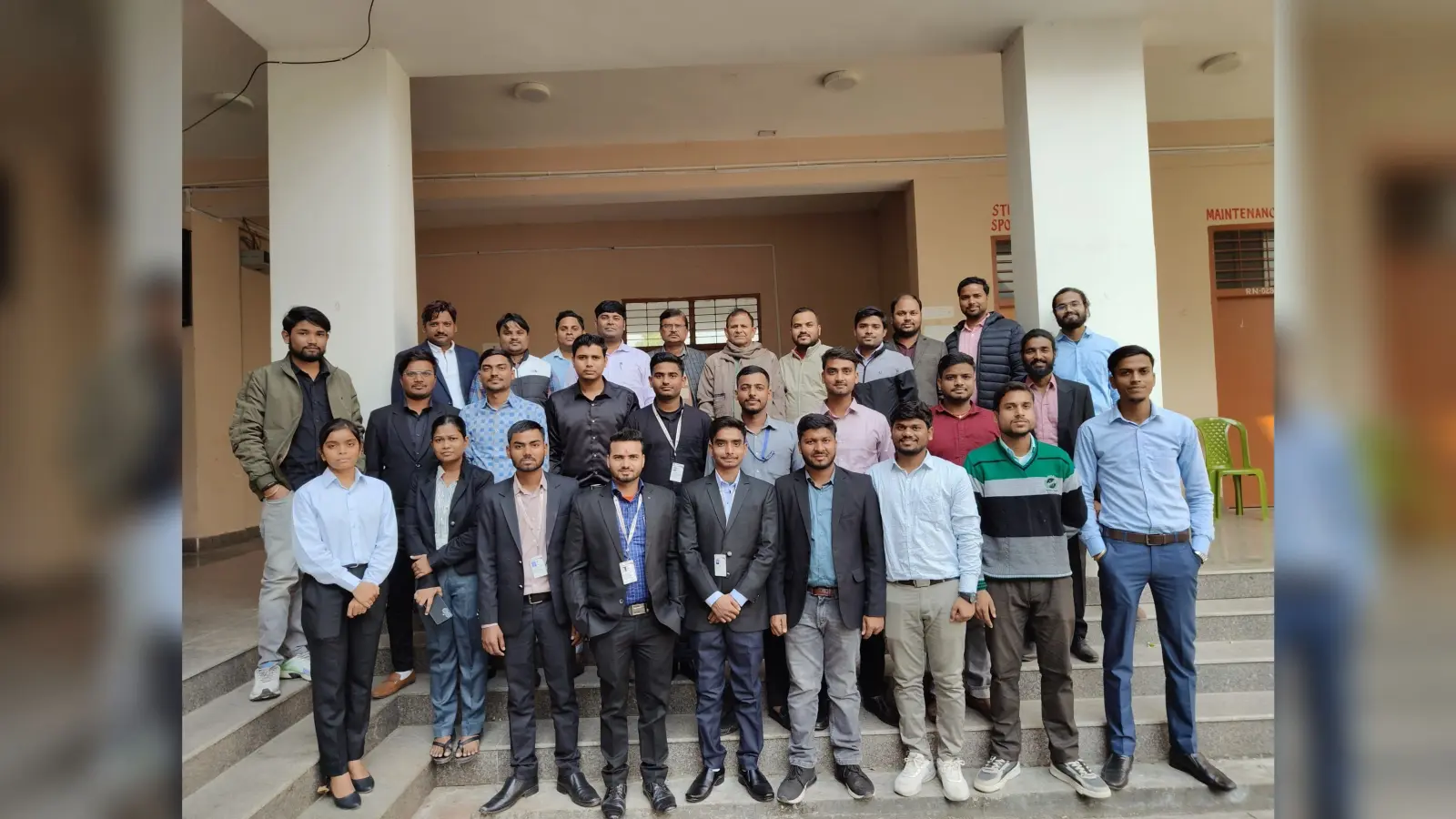 इकोस्पेस इंफ्रास्ट्रक्चर प्राइवेट लिमिटेड में तीन लाख के पैकेज पर छह विद्यार्थियों का हुआ चयन