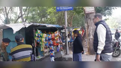 Jamshedpur News : कदमा केपीएस के पास एसडीओ ने की छापेमारी, वसूला जुर्माना