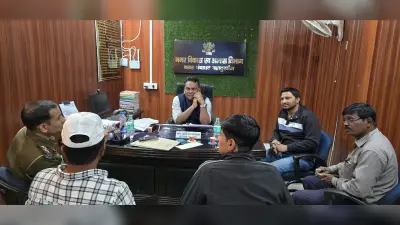 बहादुरगंज बाजार में भारी वाहनों का प्रवेश रोकने के लिए की गयी एलआरपी चौक पर बैरिकेटिंग