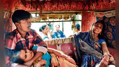 Siwan News : सीवान में ट्रक की ठोकर से जीविका दीदी की मौत, भाई घायल
