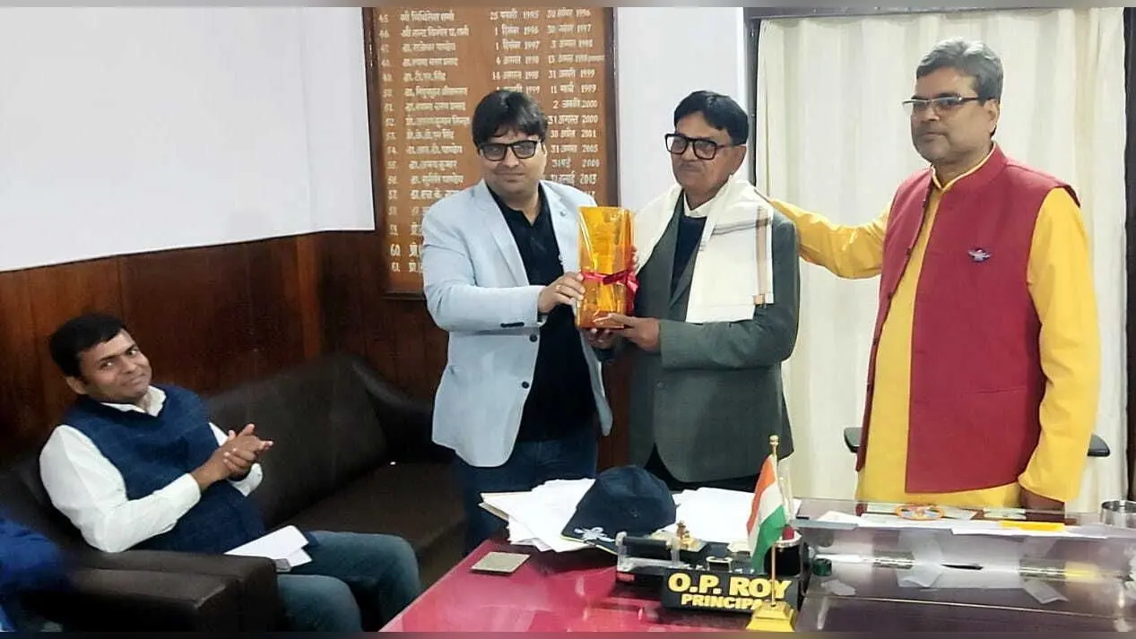 भटकाव से लक्ष्य में बाधा, सफलता के लिये पूर्ण समर्पण जरूरी