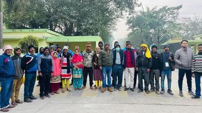 Jamshedpur news. विरोध-प्रदर्शन के बाद छह मजदूरों को पुन: काम पर रखा
