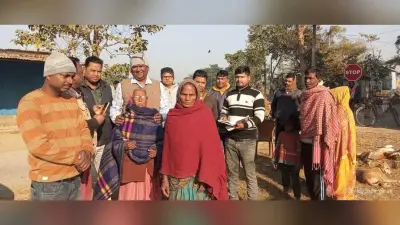 गरीब नि:सहाय लोगों के बीच कंबल का किया गया वितरण