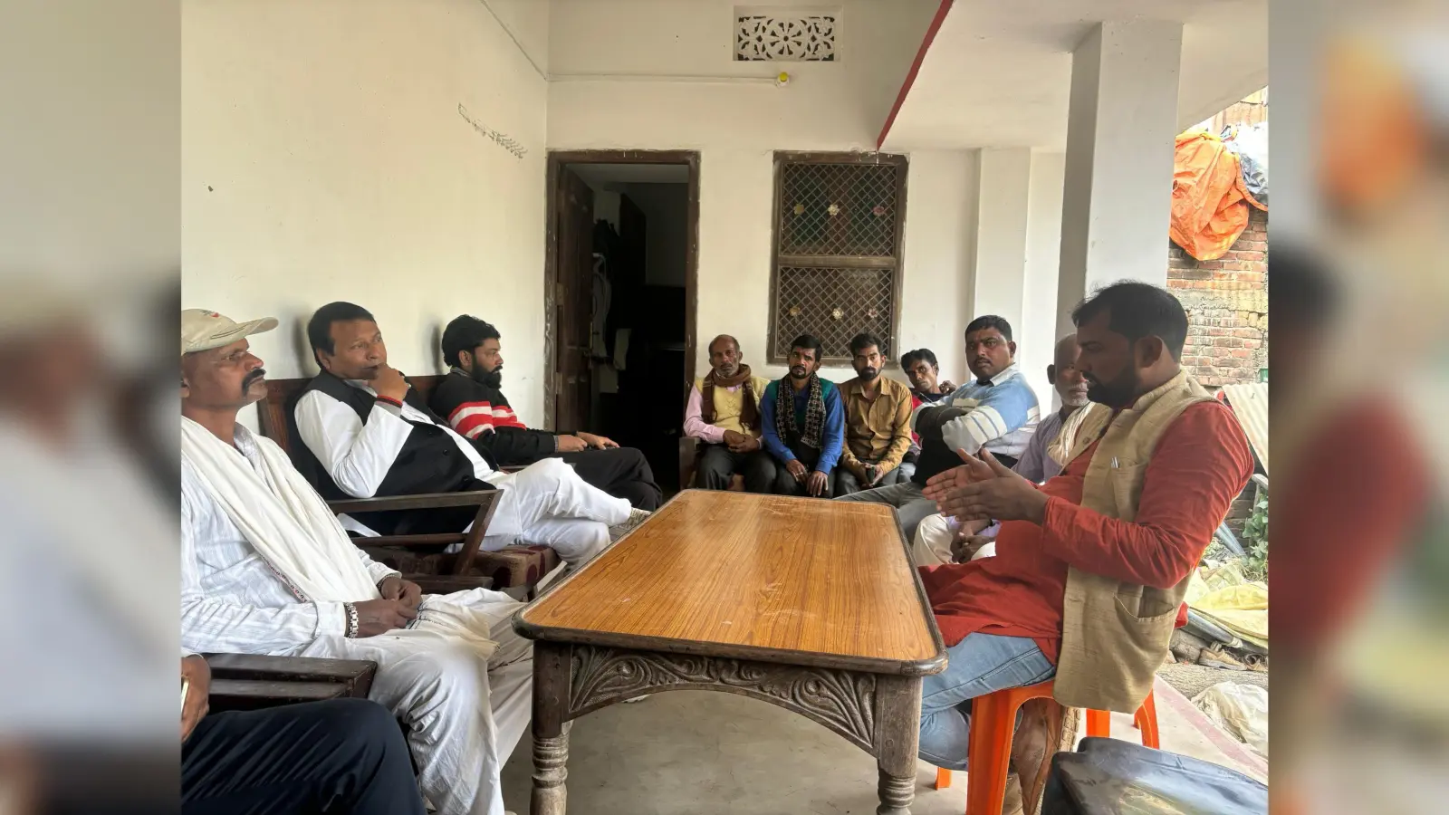 जदयू नेता ने क्षेत्र भ्रमण कर जनता की सुनी समस्याएं