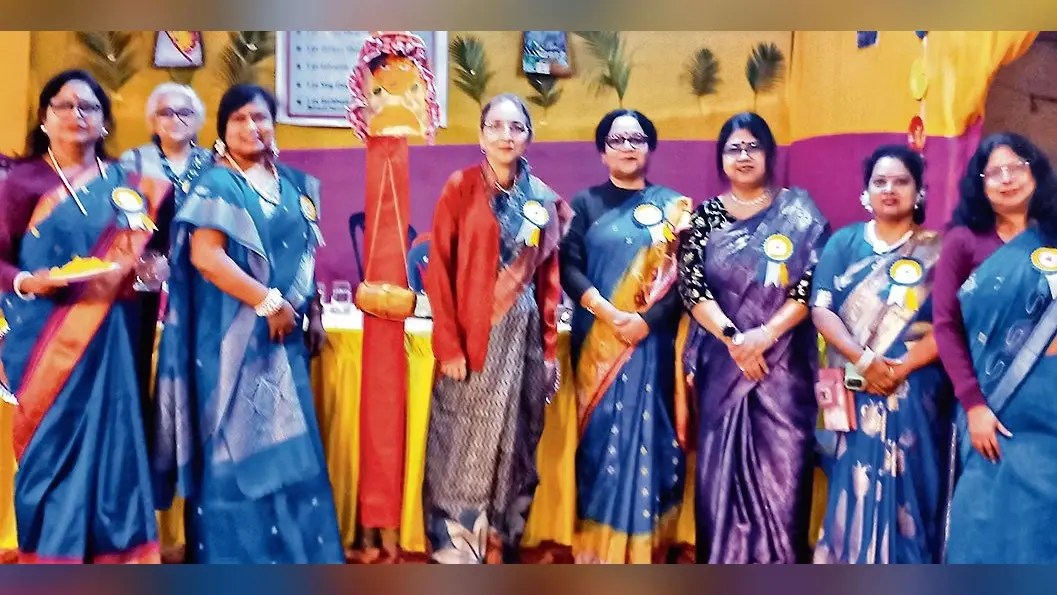 Dhanbad News : सांस्कृतिक कार्यक्रम के साथ लिंडसे क्लब का पौष पार्बन मेला शुरू