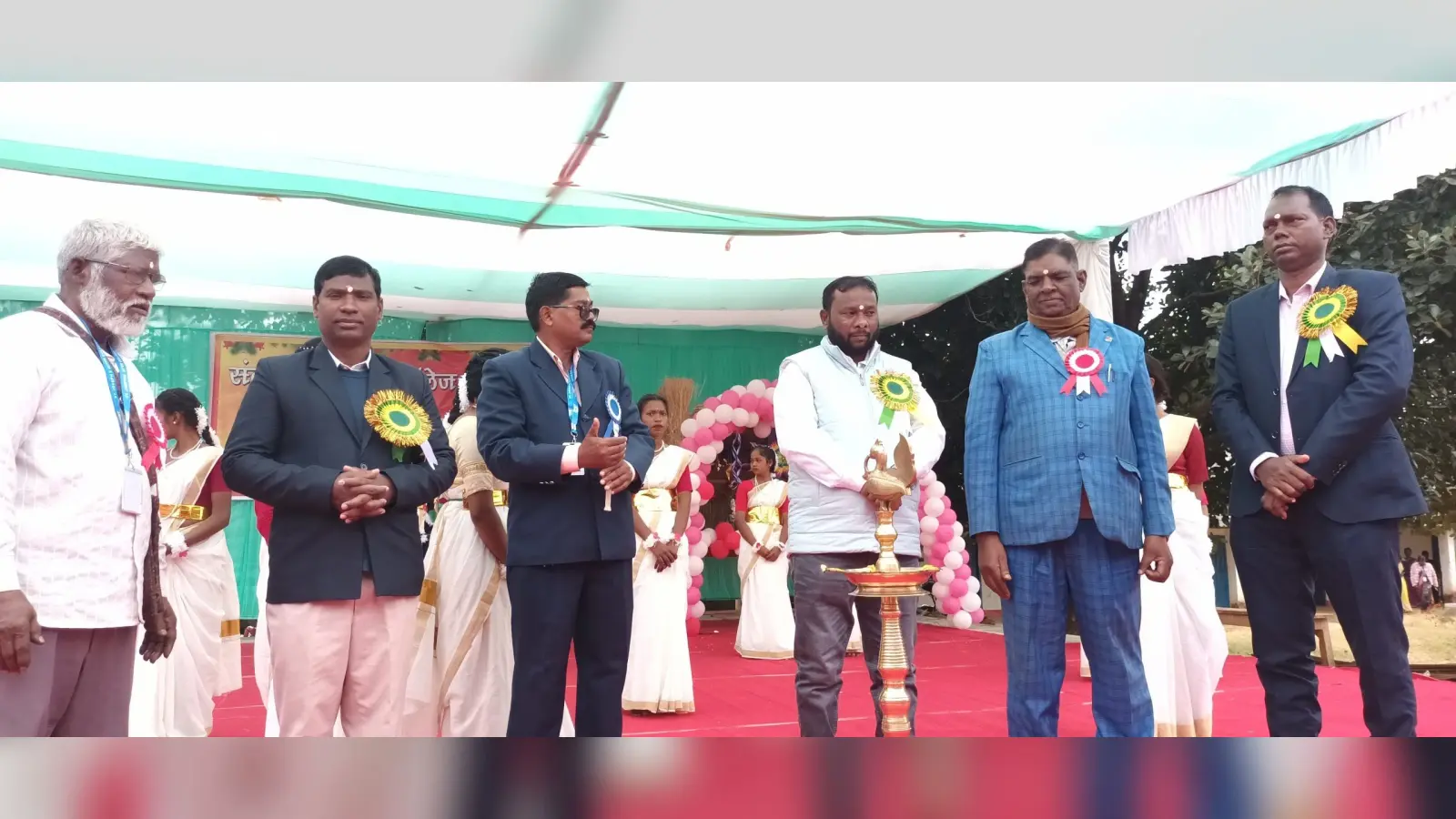 संत जोसेफ इंटर कॉलेज में मना क्रिसमस गैदरिंग