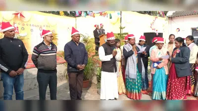 विद्यालयों में क्रिसमस गैदरिंग मनाया गया