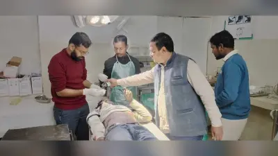 ट्रैक्टर की चपेट में आने से बाइक सवार घायल, रेफर