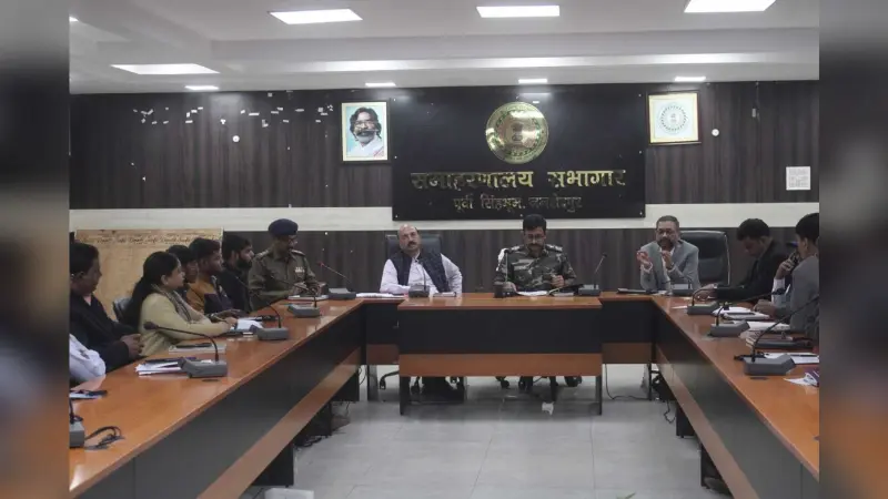 Jamshedpur news. 13 केंद्रों में आज कड़ी निगरानी में होगी चौकीदार भर्ती परीक्षा, परीक्षार्थियों को दो घंटे पहले पहुंचना होगा