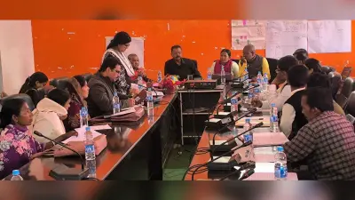 योजनाओं का लाभ जरूरतमंदों तक पहुंचे : देवेंद्र कुंवर