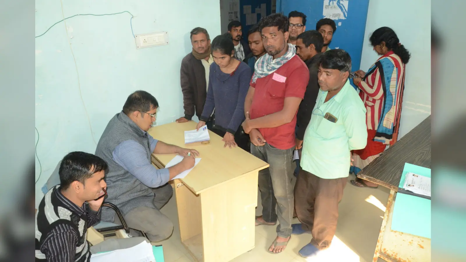 Deoghar News : कैंप में 239 लोगों की हुई दिव्यांगता की जांच