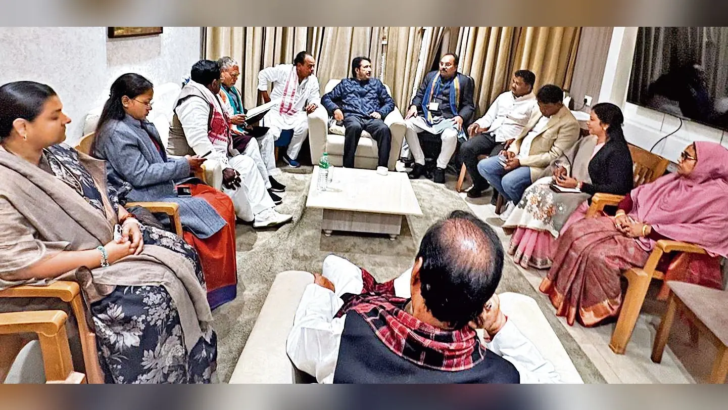 Political news : अब हर माह होगी कांग्रेस विधायक दल की बैठक