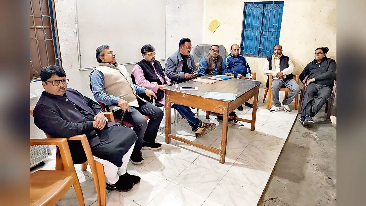 Ranchi News: प्रोन्नति नहीं मिली, तो प्राथमिक शिक्षक संघ करेगा आंदोलन