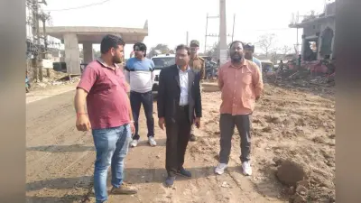 परसरमा-बकौर पथ का एसडीएम ने लिया जायजा, जल्द कार्य पूर्ण करने का दिया निर्देश