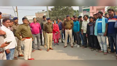 मनिहारी में एसडीपीओ व यातायात डीएसपी ने वाहनों की जांच, 4.50 लाख जुर्माना वसूला