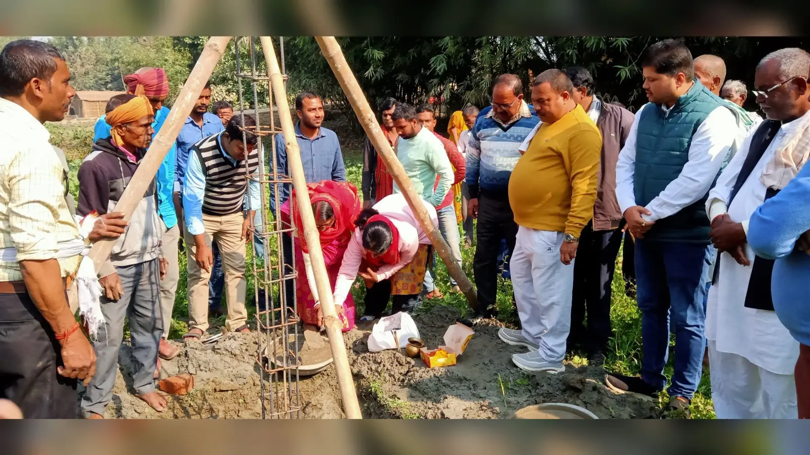 मॉडल आंगनबाड़ी भवन का हुआ शिलान्यास, 13 लाख 23 हजार रुपये की लागत से बनेगा भवन