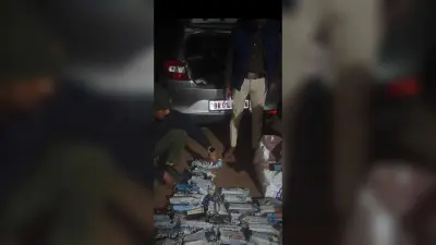 चार पहिया लग्जरी वाहन से 96 लीटर शराब बरामद, तस्कर वाहन छोड़कर फरार