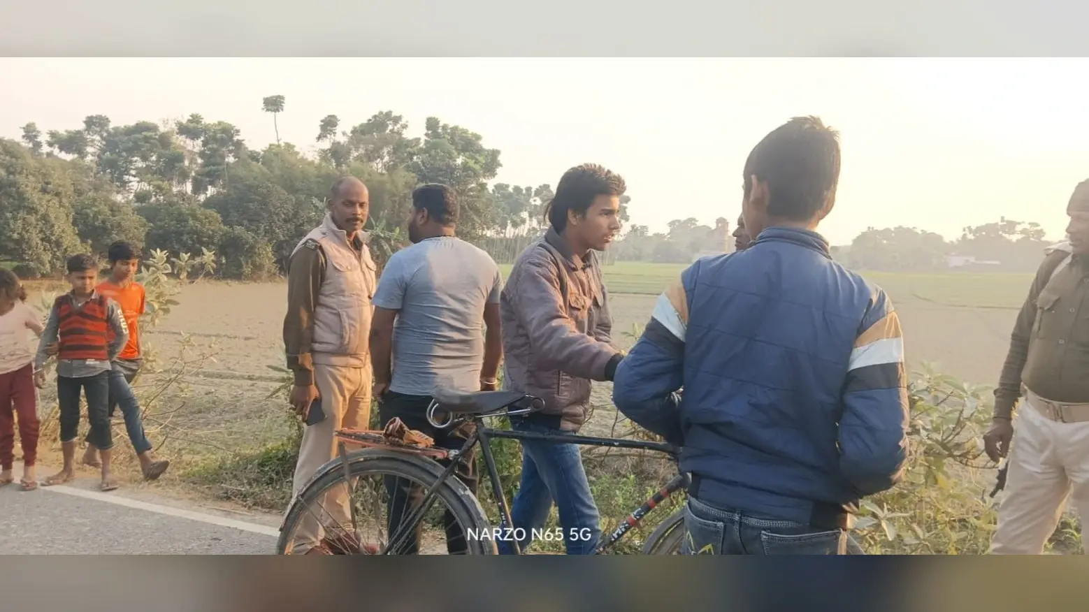 दो बाइक की आमने सामने की टक्कर में महिला की मौत