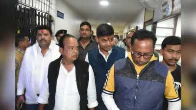 स्वास्थ्य मंत्री ने घायल शुभम व रंजीत का जाना हाल
