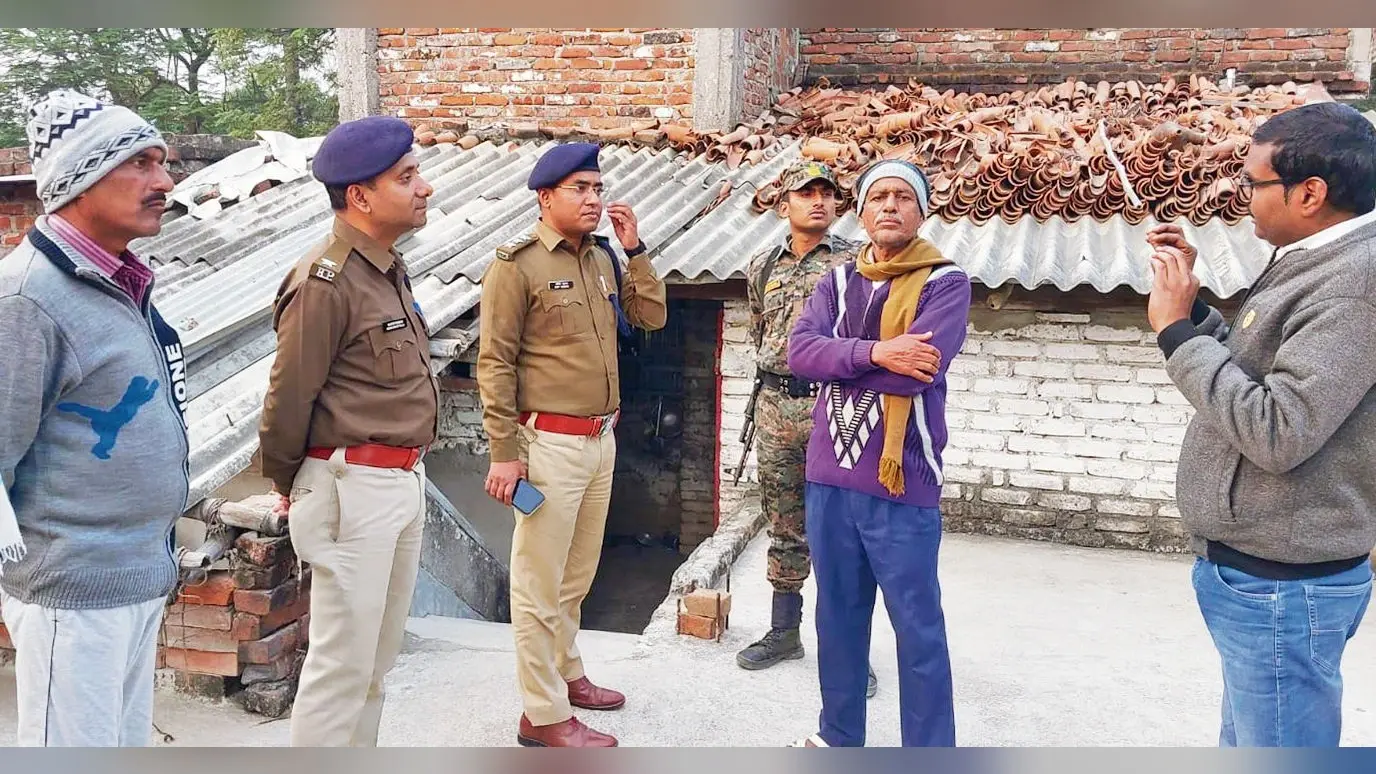 Aurangabad News : सनकी पिता ने चाकू से दो बेटियों का गला रेता