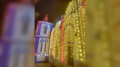 क्रिसमस को लेकर गिरजाघरों में हो रही सजावट